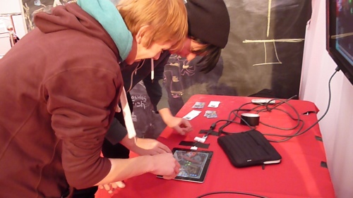 two players at GameCity7